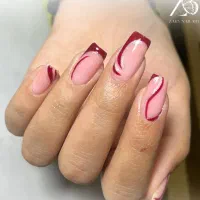 کاشت ناخن ۳۰۰ و میکاپ شینیون ۸۰۰،رنگ مو ۵۰۰|خدمات آرایشگری و زیبایی|بروجرد, |دیوار