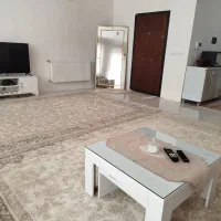 آپارتمان اجاره ای با قیمت مناسب|اجارهٔ آپارتمان|میانه, |دیوار