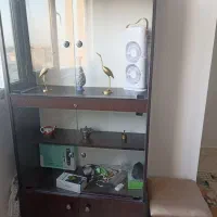 کتابخانه کمد دار