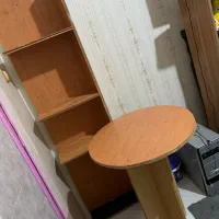 کتابخانه کنج و میز خاطره