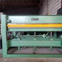 پرس گرم درب نجاری بروکلر آلمان|ماشینآلات صنعتی|شیراز, ارم|دیوار