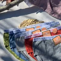 شورت نخی روزانه از برندTUFAHA (طرح توت فرنگی)