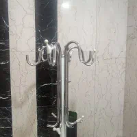 چوب لباسی ایستاده