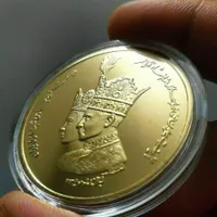 سکه یادبودی تاجگذاری شاه و فرح روکش طلا