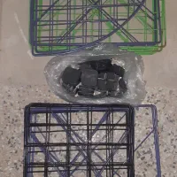 ۲ قفسه مشبک فلزی (۳ طبقه)