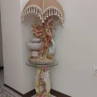 آباژور ومیز