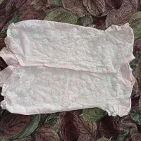 چند تیکه لباس نوزادی دخترونه تا یکسال ی|کفش و لباس بچه|تهران, تهرانسر شرقی|دیوار