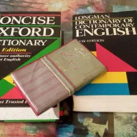 کتاب درسی و غیر درسی