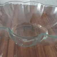یک عددظرف میوه خوری در حدنوبدون شکستگی