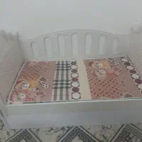 تخت گهواره ای کودک همراه با تشک درحدنو