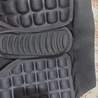 دو عدد شلوارک محافظ اسکیت