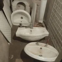 روشویی ، پایه ، اینه و کمد ، فلش تانک و شیرالات