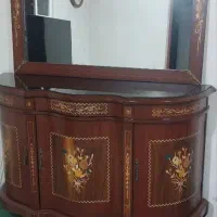 آینه و کنسول