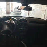 پژو ۲۰۶ تیپ ۵ مشکی مدل ۸۴ لوازمی