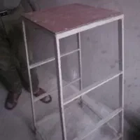 چهار پایه اهنی سنگین