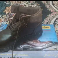 کفش ایمنی بهشتیان سایز ۴۲