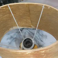 آباژور رومیزی طلایی|چراغ خواب و آباژور|مشهد, فدک|دیوار