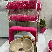 استخدام پدیکوریست حرفه ای