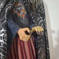 عروسک ها با هم|اسباب‌بازی بچه|رشت, منظریه|دیوار