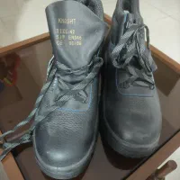 کفش ایمنی سایز ۴۲|کیف، کفش، کمربند|شاهین‌شهر, خانه کارگر|دیوار