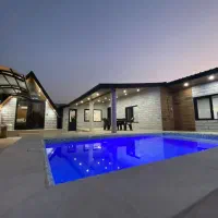 *۲خواب استخردار روباز نوساز شیک با کلبه ۱خواب