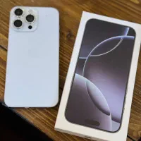 اپل iPhone 16 Pro Max با حافظهٔ ۲۵۶ گیگابایت