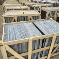 کارگر جهت کارخانه سنگبری