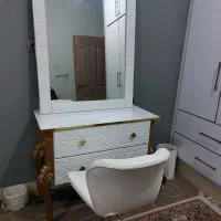 تخت  تاشو ،تخت برقی ۲موتوره ،میزوآینه،پاراوان