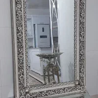 آینه و کنارسالنی برنجی