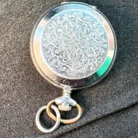 ساعت قدیمی لوکس