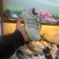 بچه گانه سفید