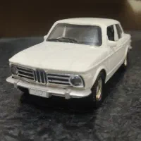 ماکت ماشین فلزی BMW 2002