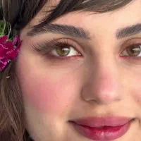 مدل چشم رنگی برای مژه نیازمندیم