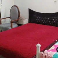 تخت خواب دو نفره و میز آرایش