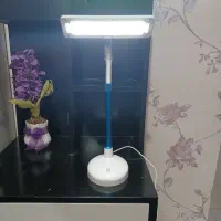 چراغ مطالعه شارژی LED