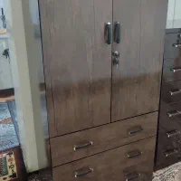 کمد سه کشو هایگلاس براق در حدنو