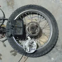 رینگ و لاستیک کامل۱۲۵و کیلوتر اصلی