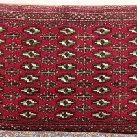 ۵ عدد قالی پشتی   ۱/۲۰۰