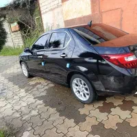 دنا پلاس مدل 1403|خودرو سواری و وانت|رشت, سعدی (تختی)|دیوار