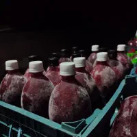 فروش اب انار مشکی وتمیزو بهداشتی و کاملا ارگانیک