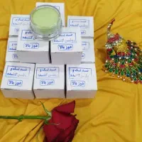 کرم روشن کننده و ضدلک