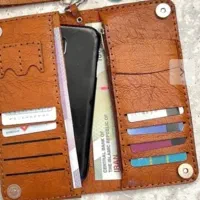 کیف پول گم شده