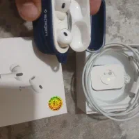 ایر پاد کاملا نو با جعبه