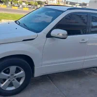 سوزوکی وتارا۲۴۰۰