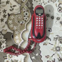 تلفن رومیزی قدیمی