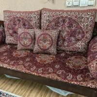 تخت و نشیمن سنتی