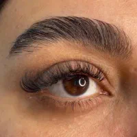 اکستنشن، کاشت و لیفت مژه و ابرو با قیمت استثنایی