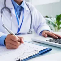 ویزیت پزشک عمومی و خدمات پرستاری درمنزل