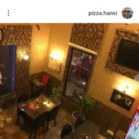 به یک پیتزا و ساندویچ زن نیاز مندیم