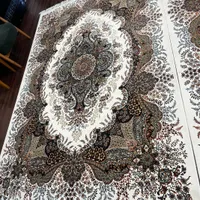 ۲ عدد فرش ۶ متری